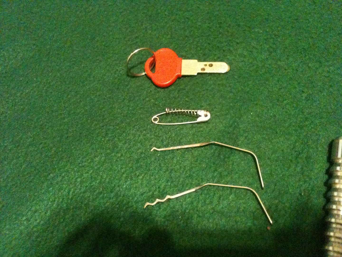 View topic Dimple style Steering Wheel Lock . Keypicking